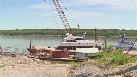 Yacht pulled from Mississippi River, moved to Budrovich Marine